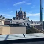 Dinbnb Apartments I Penthouse I Rooftop Terrace I Walk To Everything